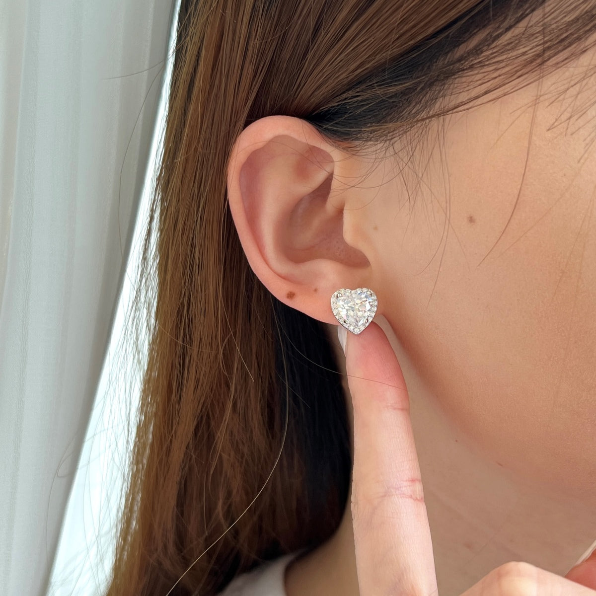 [Nova Jewelry]Sparkling Heart Shape Lover Earrings