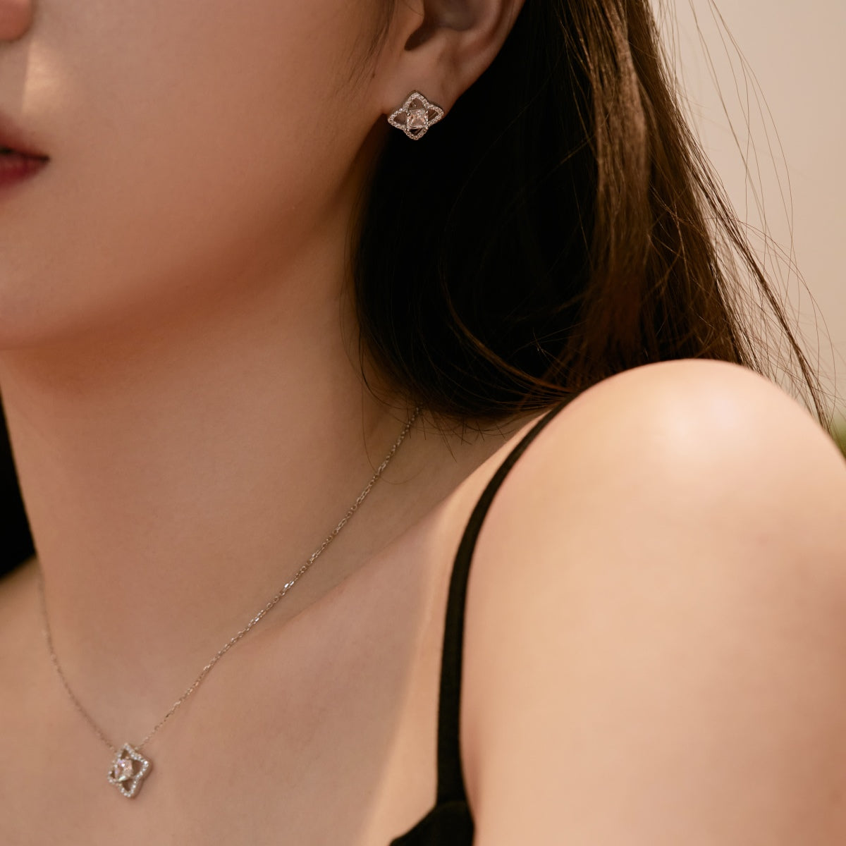 [Nova Jewelry]Elegant Star Shape Princess Cut Daily Earrings