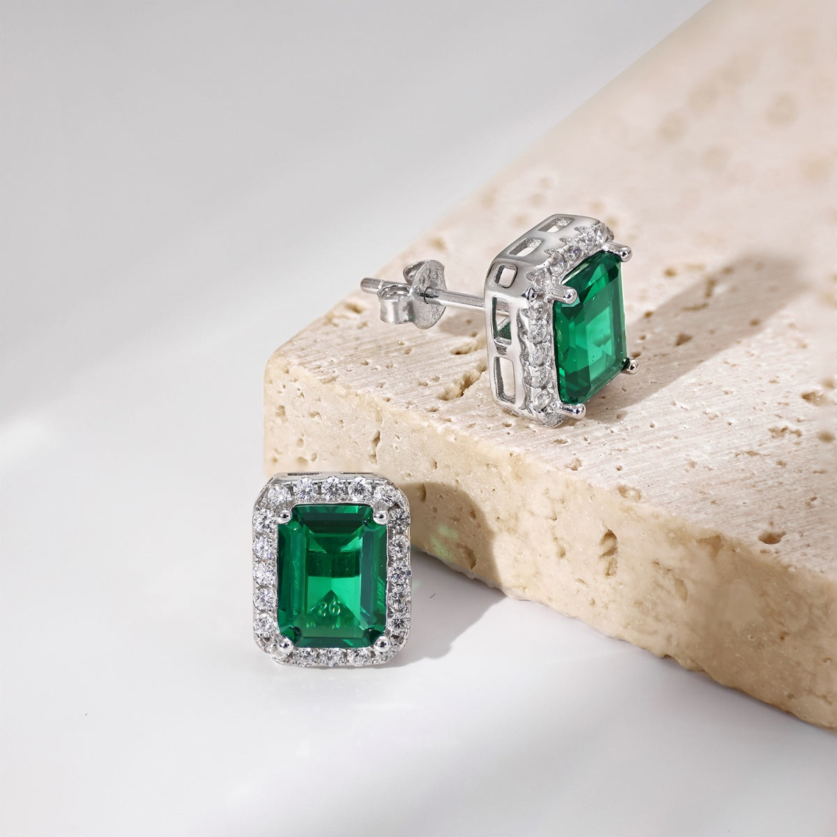 [Nova Jewelry]Luxurious Dainty Emerald Cut Banquet Earrings