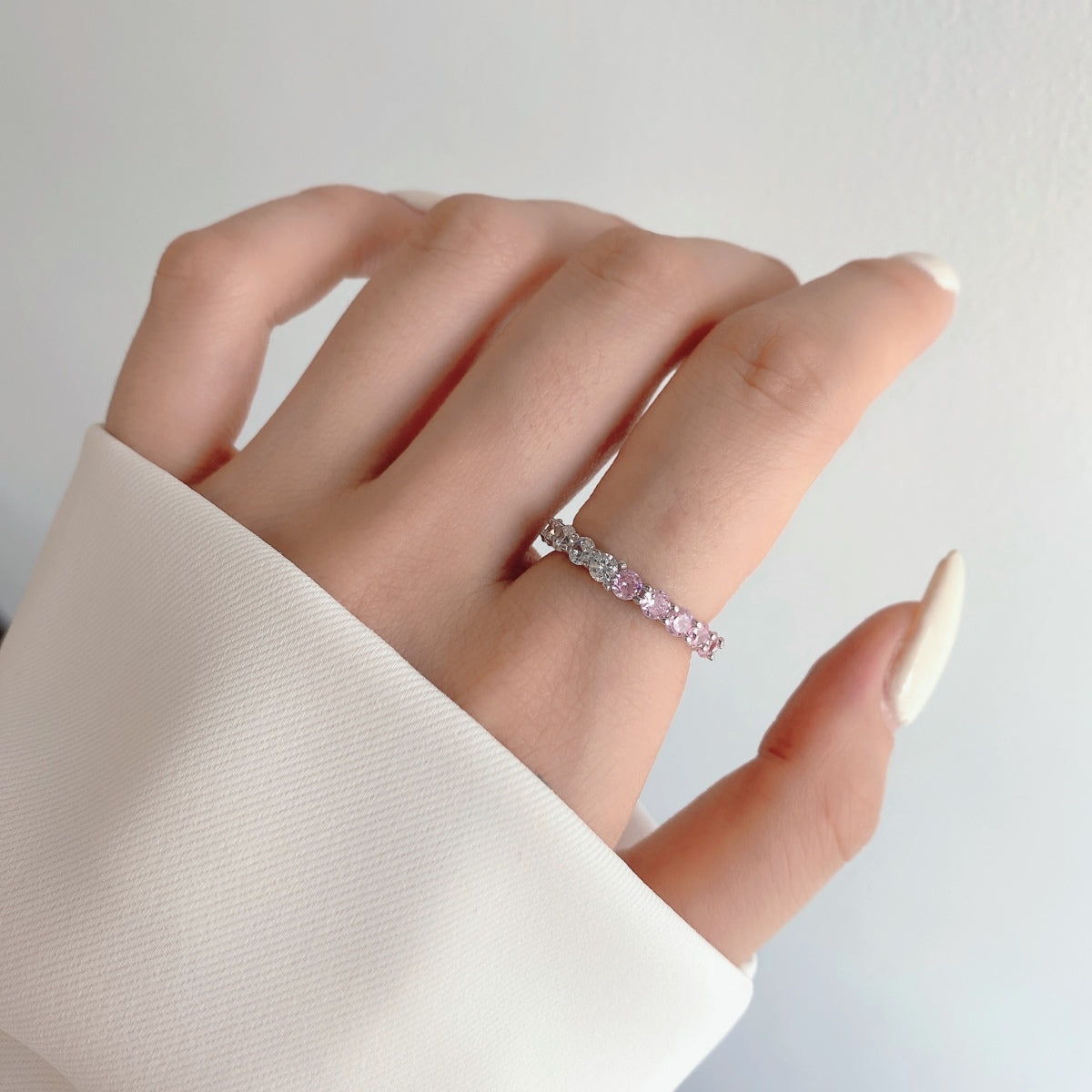 [Nova Jewelry]Sparkling Round Cut Tennis Ring