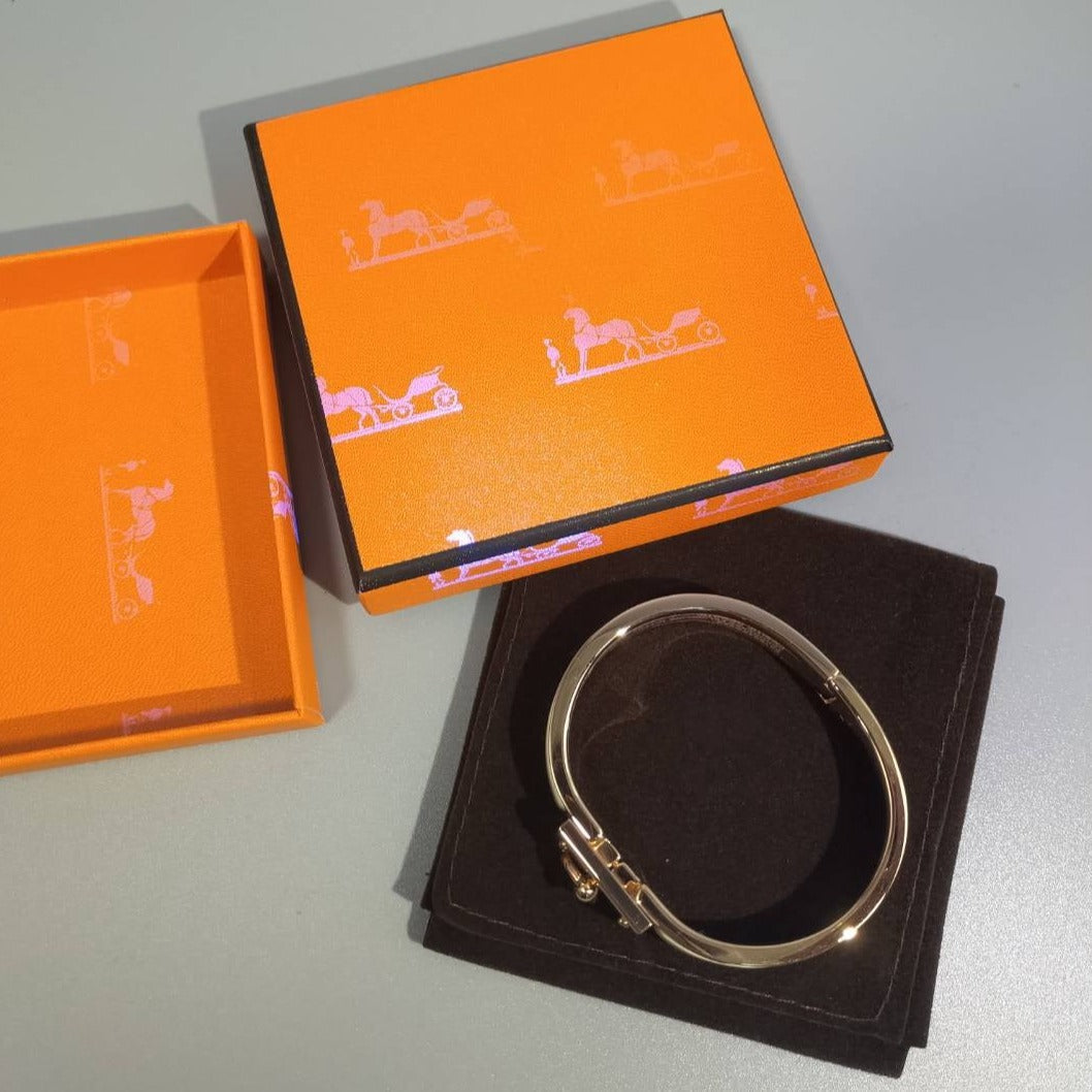 [BLAUE TRÄNEN]H GRAUES ARMBAND 