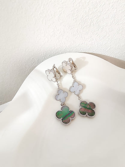 [BLUE TEARS]CLOVER 3 MOTIFS CHALCEDONY DARK MOP SILVER EARRINGS