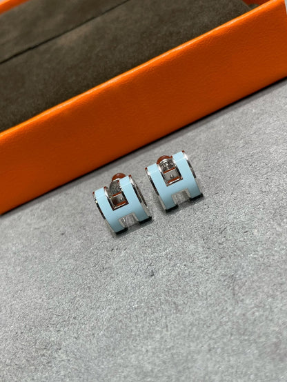 [BLUE TEARS]POP H SKY BLUE STUD EARRINGS