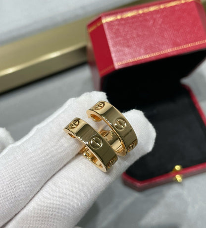 [BLUE TEARS]LOVE 5.5MM EARRINGS