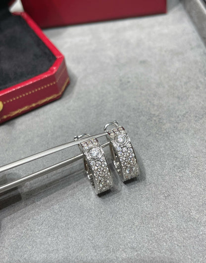 [BLUE TEARS]LOVE 5.5MM DIAMOND PAVED EARRINGS