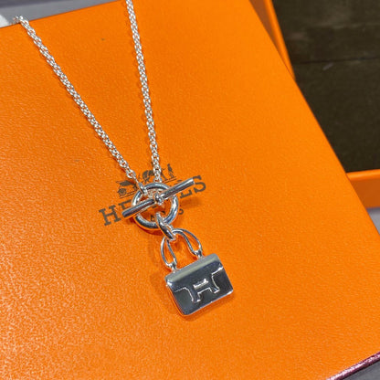 [BLUE TEARS]CONSTANCE PEDANT SILVER NECKLACE