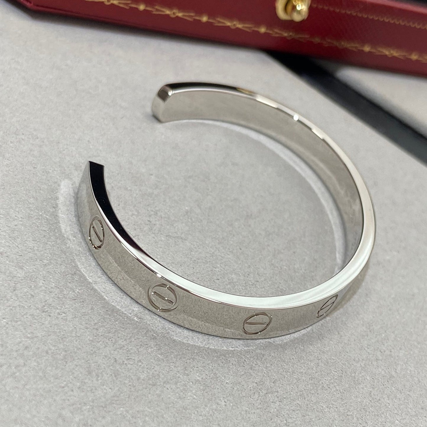 [BLUE TEARS]LOVE BRACELET 6.1MM 1 DIAMOND OPEN CUFF