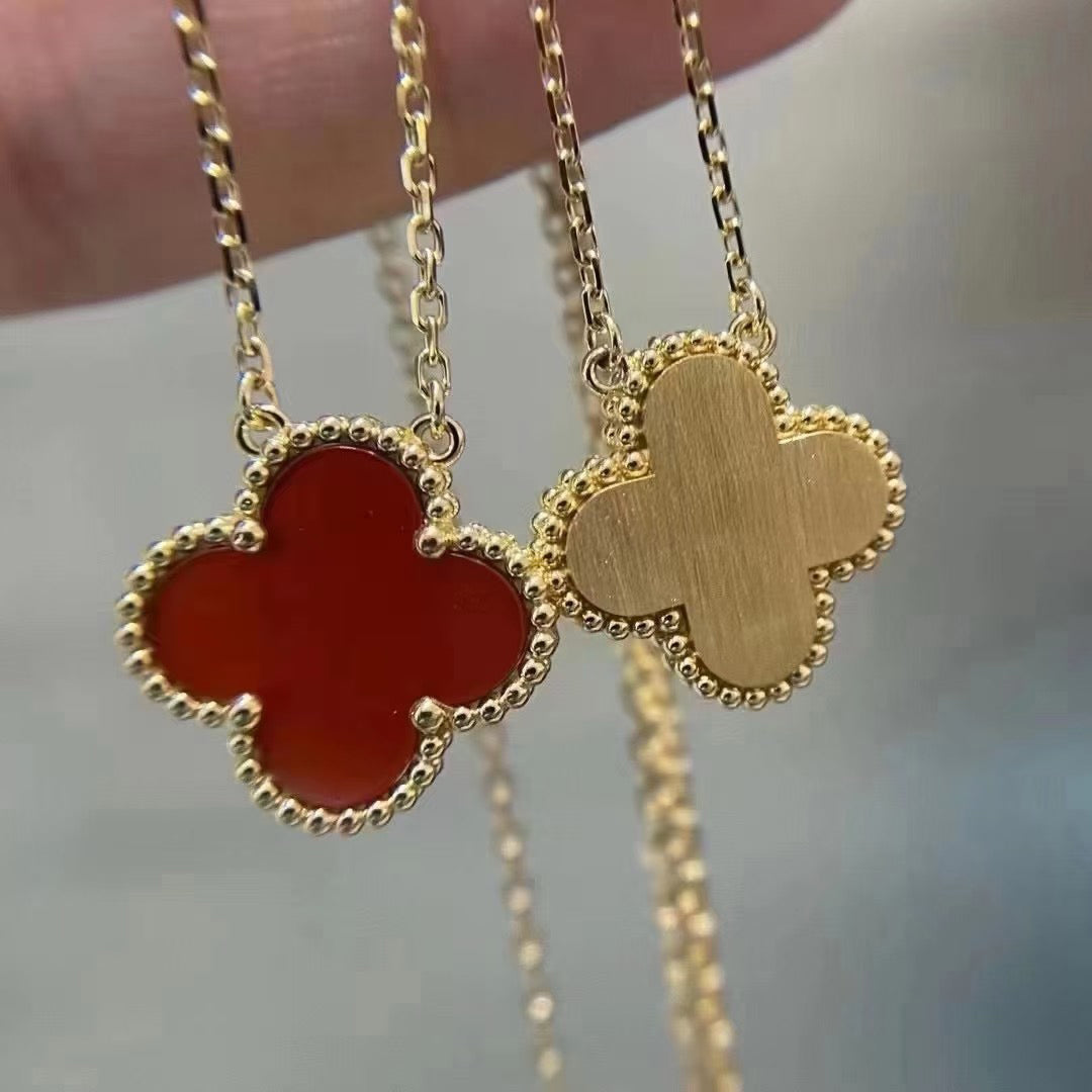 [BLUE TEARS]CLOVER 15MM CARNELIAN SINGLE FLOWER NECKLACE