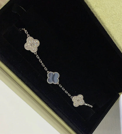 [BLUE TEARS] CLOVER 5 MOTIF PURPLE CHALCEDONY BRACELET COLLECTION