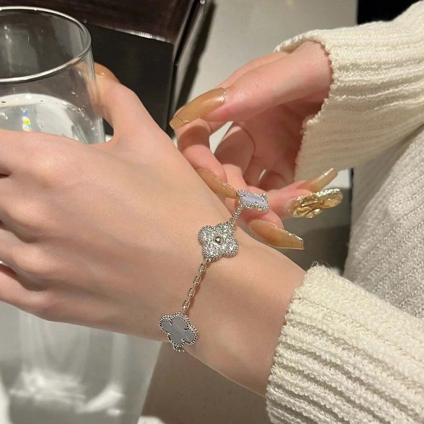 [BLAUE TRÄNEN]KLEE 5 MOTIV DIAMANT LILA CHALCEDON ARMBAND SILBER 