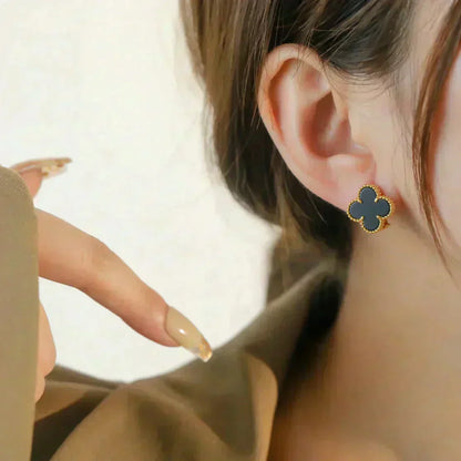 [BLUE TEARS]CLOVER MEDIUM 1 MOTIFS  ONYX STUD EARRINGS